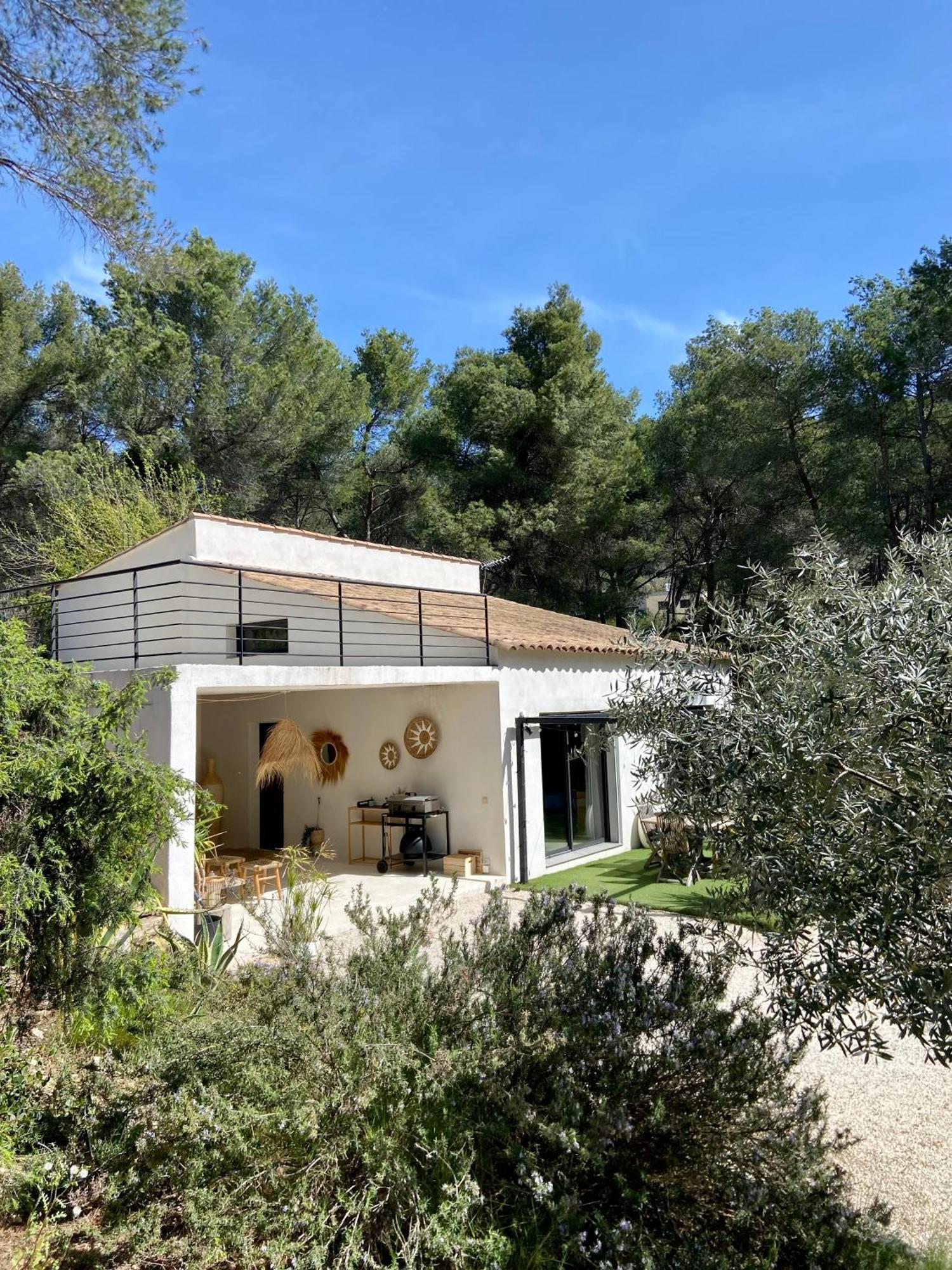 Superbe Maison Avec Jacuzzi Ventabren Exterior photo
